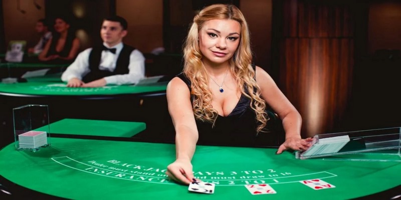 Poker là game bài trí tuệ và thử thách được yêu thích